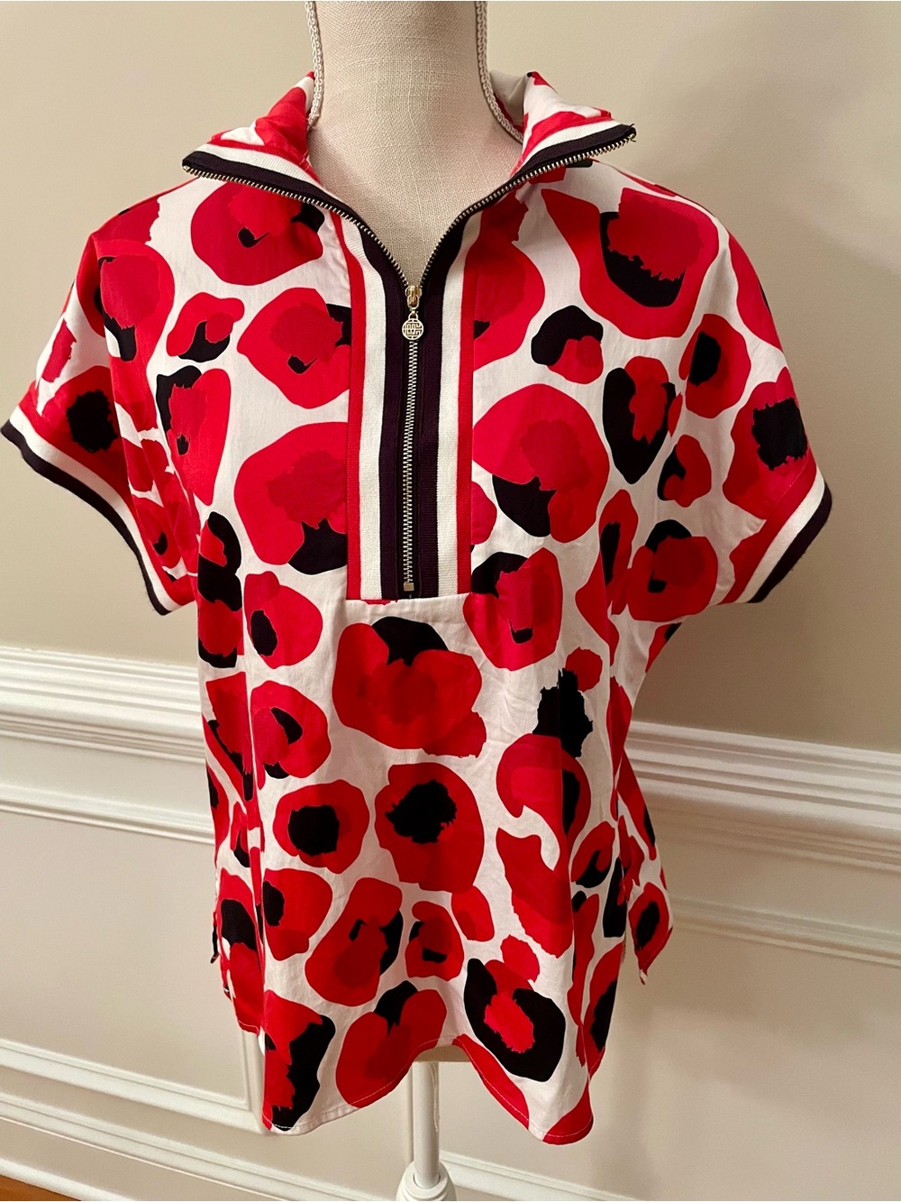 Emily McCarthy Women’s Red Black Cotton Poppy Pullover Blouse Size Medium
